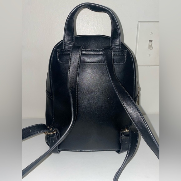 Mini Backpack - Picture 4 of 7